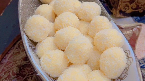 كرات جوز هند كرات جوز هند