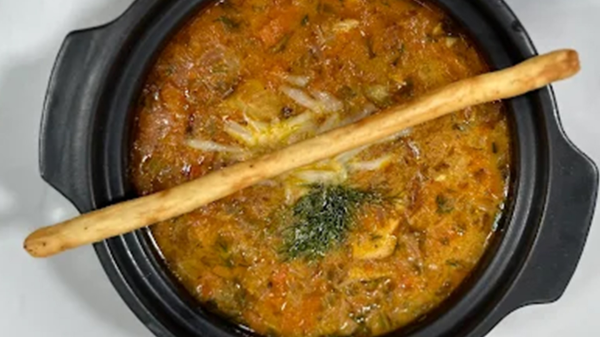 شوربة الدجاج والاورزو الكريمية شوربة الدجاج والاورزو الكريمية