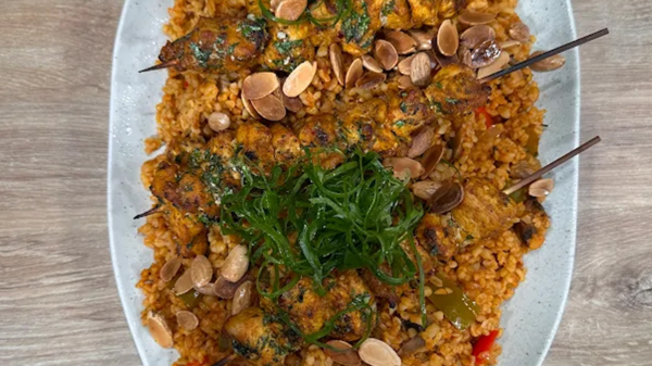 برغل بالخضار مع الدجاج برغل بالخضار مع الدجاج